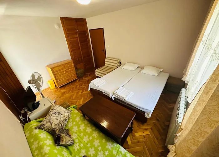 Homestay Kesta Sus: Beachside With Private Terraces In Nesebar