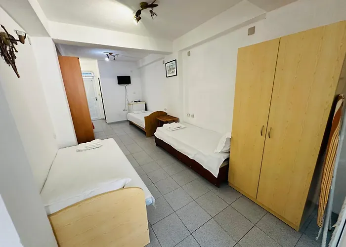 Kesta Sus: Beachside With Private Terraces In * Nesebar